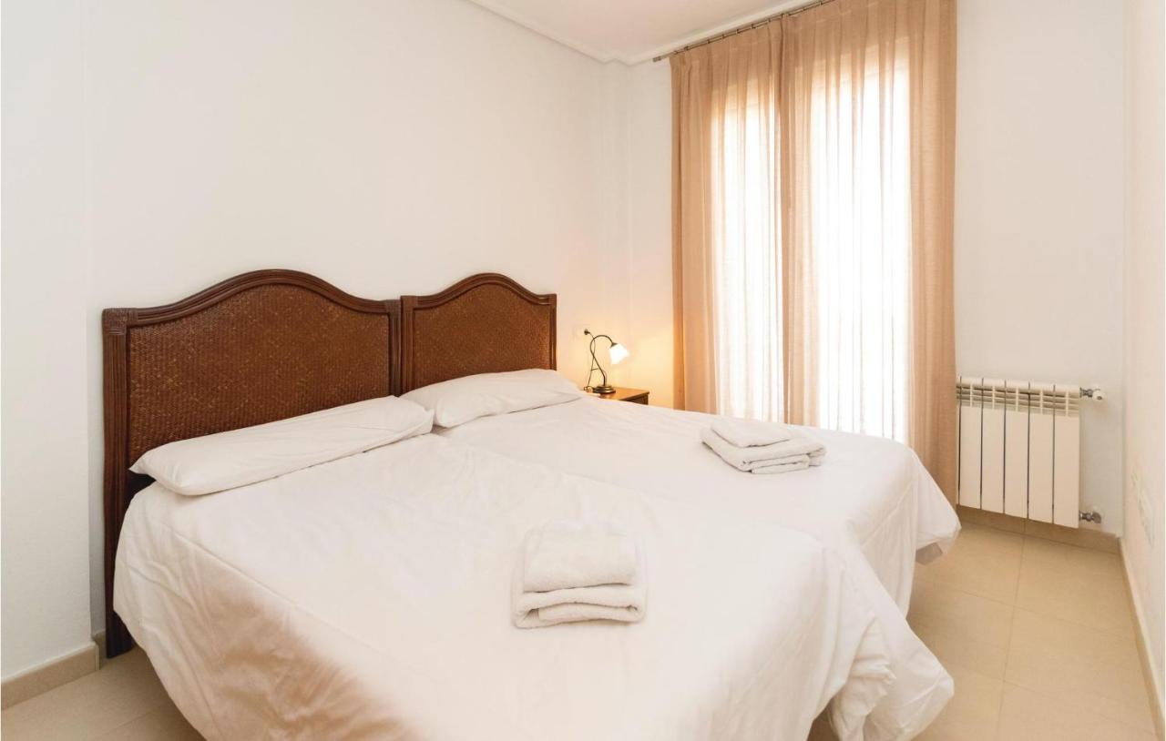 2 Bedroom Amazing Apartment In Roldan Los Tomases 외부 사진